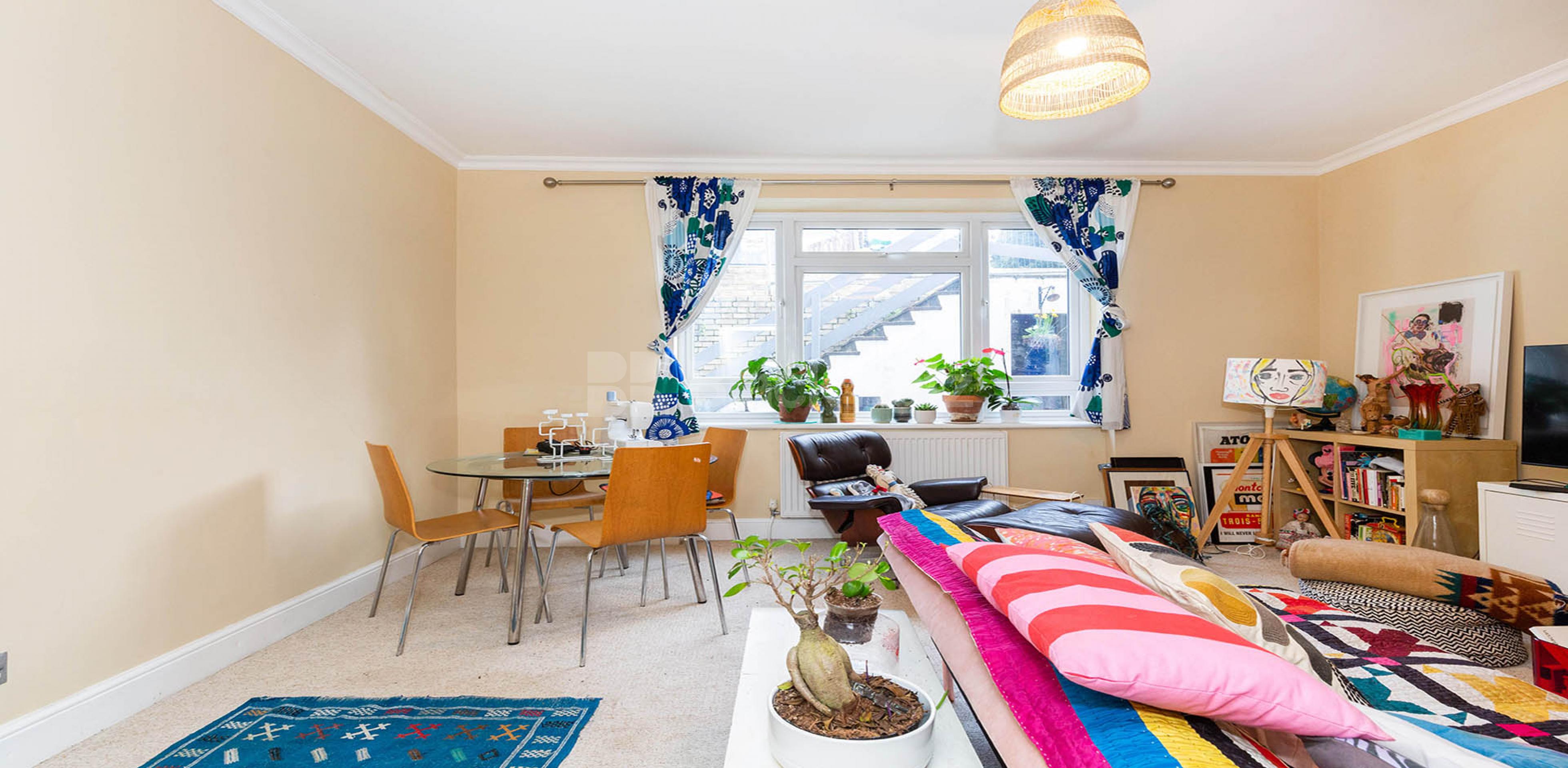 			NEW INSTRUCTION!, 1 Bedroom, 1 bath, 1 reception Apartment			 Coolhurst Road, Crouch End N8